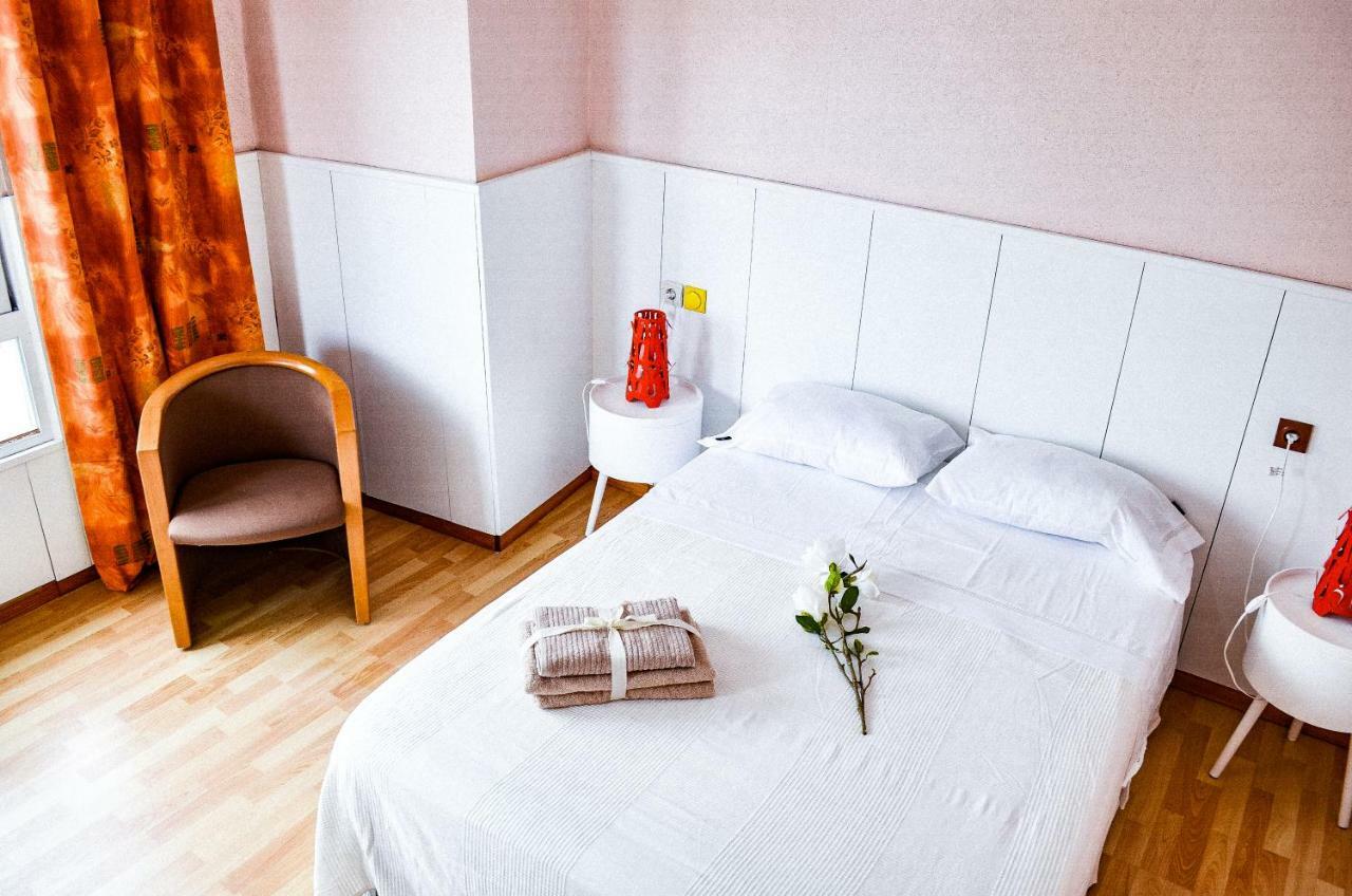 Virgen Apartament Hotel Кульера Экстерьер фото